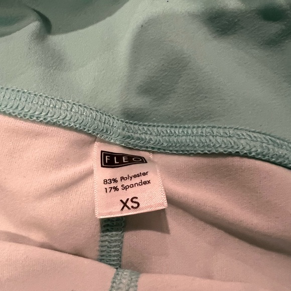 FLEO Aqua Splash x Katie Crewe XS - Picture 5 of 6